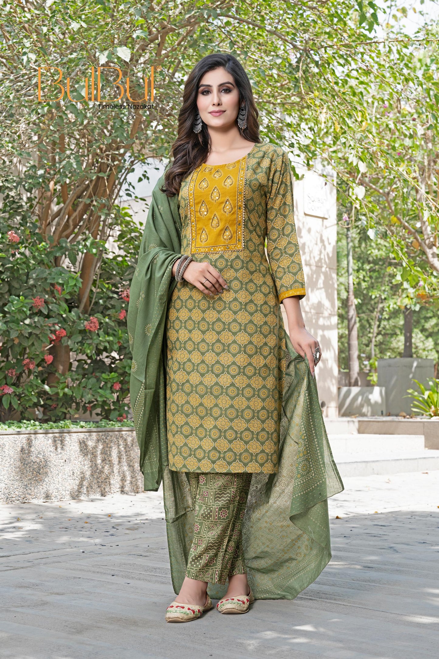 Aaliya Green Elegance Kurta Set with Embroidered Organza Dupatta